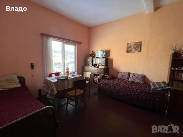 Къща с двор с.Оборище Панагюрище, снимка 2 - Къщи - 49740707