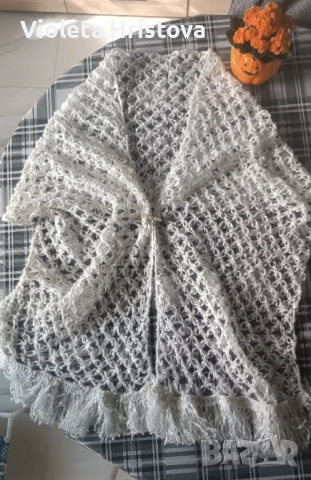 Дамски шал, снимка 3 - Шалове - 52263218
