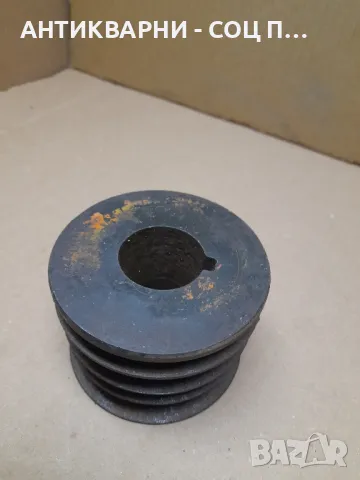 Соц Стара Шайба За За Валове И Машини 0.900кг., снимка 2 - Антикварни и старинни предмети - 48241899
