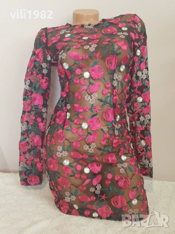  Нова Дамска дантелена рокля с бродирани цветя Pretty Little Thing размер XS/S