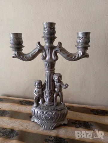 Свещник в бароков стил