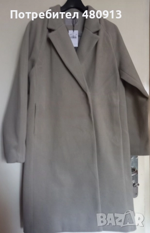 Дамско палто, снимка 2 - Палта, манта - 52344538