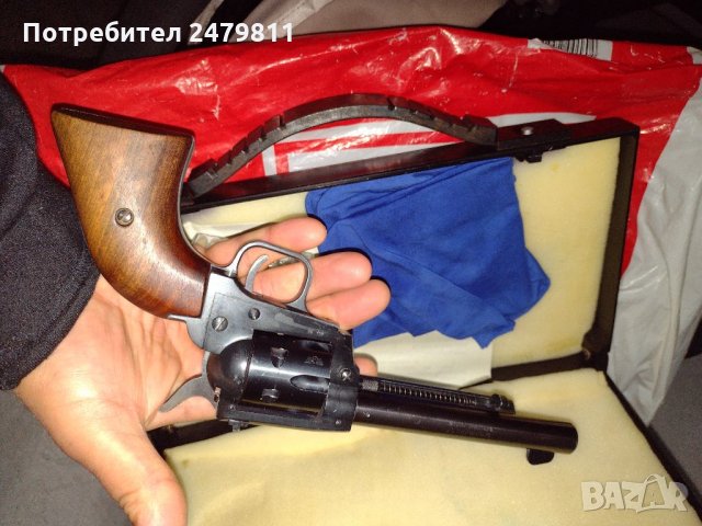 Продавам револвер Herbert Schmidt 21s ,22lr, снимка 5 - Ловно оръжие - 34751163