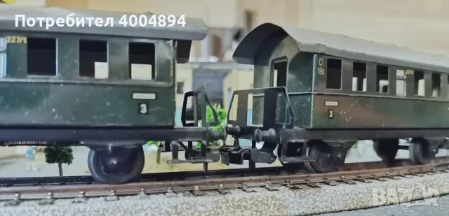 Запазено и действащо колекционерско електрическо влакче Marklin 1, снимка 12 - Колекции - 48810195