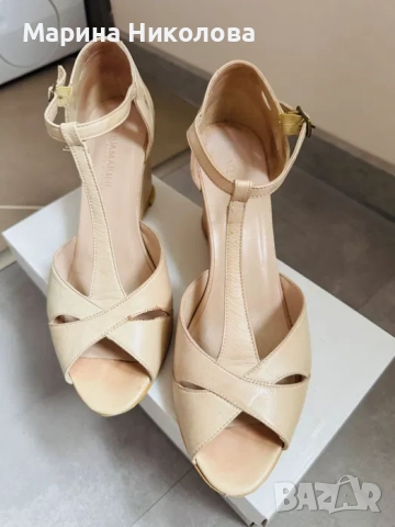 Aquamarine сандали от естествена кожа