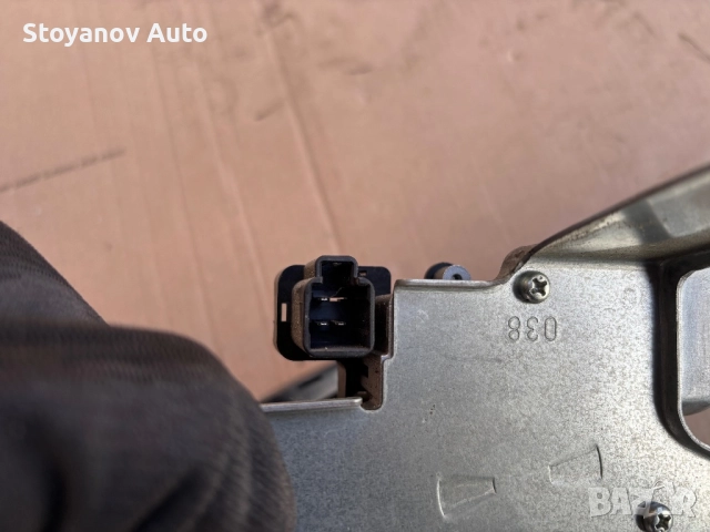 Моторче задна чистачка Mazda 2 (2007-2014), снимка 2 - Части - 49962585