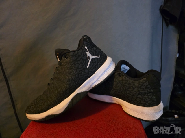 Nike air jordan-original-номер 39, снимка 2 - Маратонки - 53482949