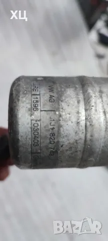 Тръба климатик за Голф 4 Ауди А3 Сеат Шкода Бора VW Golf 4 Audi A3 Seat Skoda 1J1 820 743 J, снимка 2 - Части - 48406854