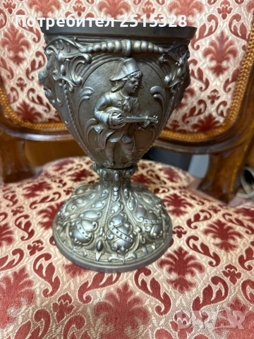 стара голяма чаша бокал с интересни мотиви