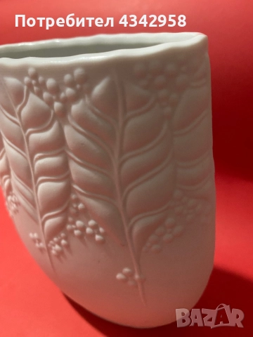 KPM. 1960 -те. Порцеланова ваза., снимка 3 - Антикварни и старинни предмети - 52895407