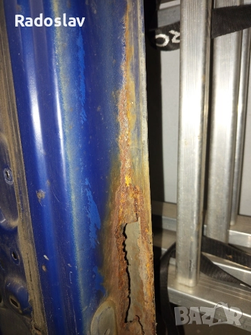 Dacia Logan Предна лява врата, снимка 9 - Части - 52828105