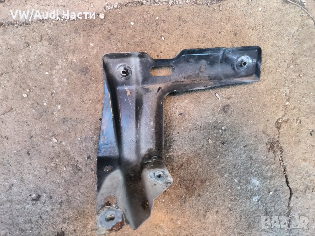 Захват държач планка водач за преден ляв калник за Голф 4 Бора VW Golf 4 Bora 1J0821135, снимка 2 - Части - 43480325
