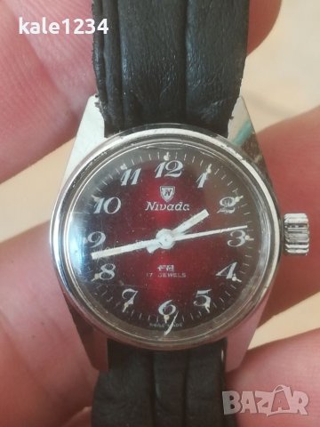 Дамски часовник Nivada F2. Швейцарски часовник. Механичен механизъм. Swiss made. Vintage watch. , снимка 2 - Дамски - 37494963