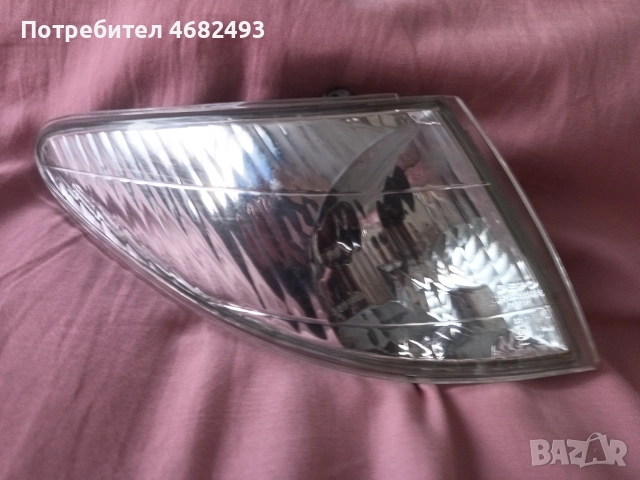 Десен мигач за Мазда Примци 