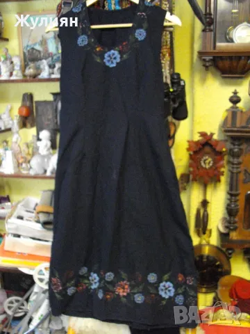 СТАР РЪЧНО РИСУВАН СУКМАН ЛИТАК НОСИЯ