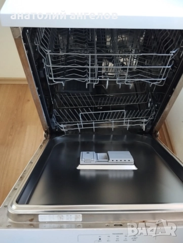 Съдомиялна машина, снимка 2 - Съдомиялни - 52647154