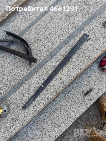 Лайсна предна дясна врата на Волво Volvo S60 само за 10лв. 9484226, снимка 2 - Части - 52560778