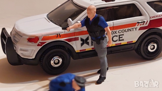 Комплект Арест в мащаб 1-64 , снимка 7 - Колекции - 52770221