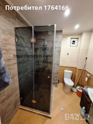 Паравани душ кабини стъклени врати