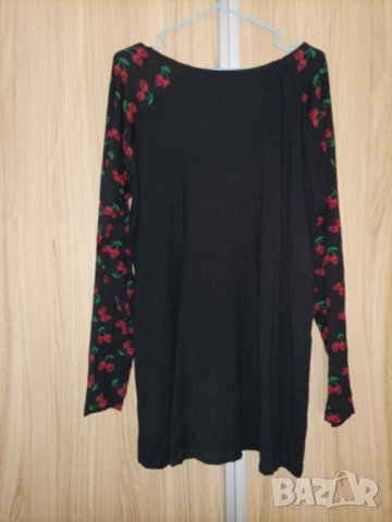 Трикотажна блуза с черепи-черешки , снимка 5 - Блузи с дълъг ръкав и пуловери - 43697710