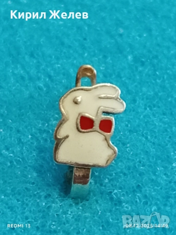 Емайлирана сребърна обеца във формата на ЗАЙЧЕ стил и елегантност 33063, снимка 2 - Обеци - 52690839