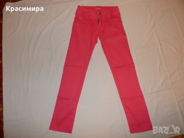 Розови дънки 9-10 години, снимка 2 - Детски панталони и дънки - 27042910