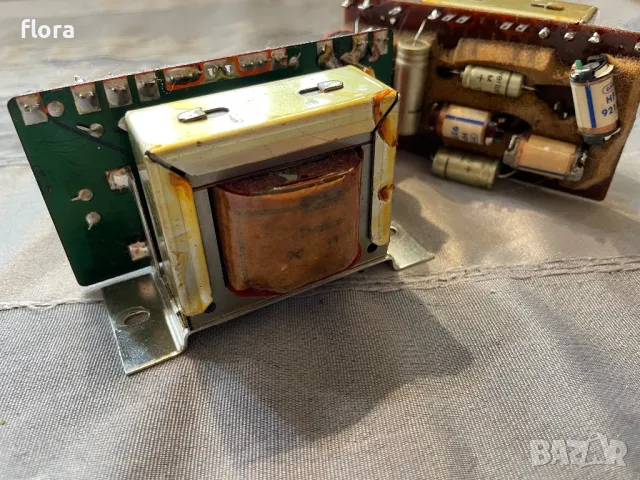 Трилентови филтри GRUNDIG , снимка 2 - Тонколони - 49647094