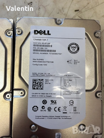 Сървърни дискове Dell 2x300gb SAS, снимка 2 - Твърди дискове - 52671217