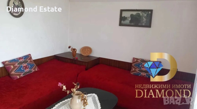 Двуетажна къща в село Ястребово, общ. Опан, снимка 2 - Къщи - 52165105