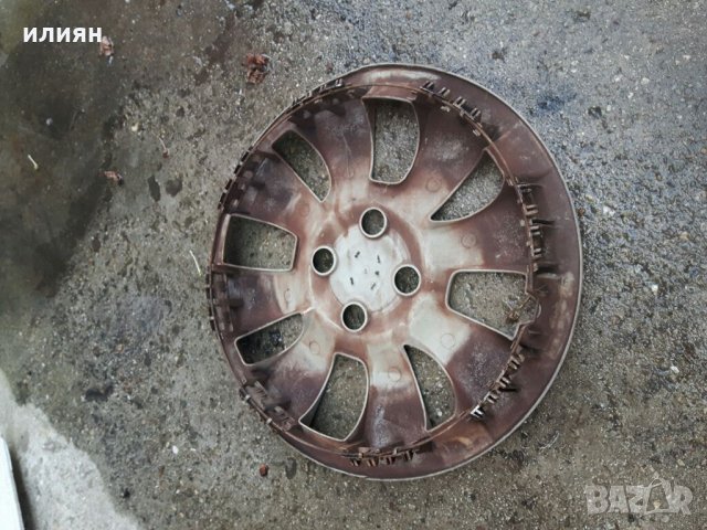 Тас за Toyota  Yaris  15цола издран 1бр., снимка 3 - Аксесоари и консумативи - 32891805