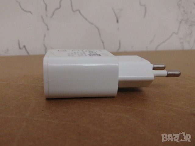 Оригинално зарядно от OnePlus One, снимка 4 - Оригинални зарядни - 38915833
