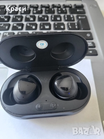 безжични слушалки Samsung , снимка 2 - Слушалки, hands-free - 52488482