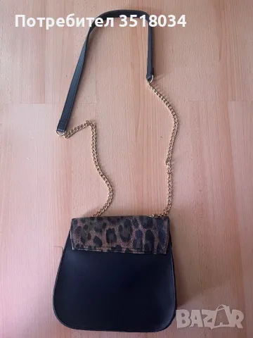 Дамска чанта, снимка 2 - Чанти - 48739510
