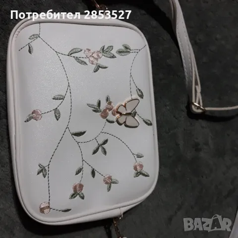 Бяла Чанта с бродерия, снимка 7 - Чанти - 48047002