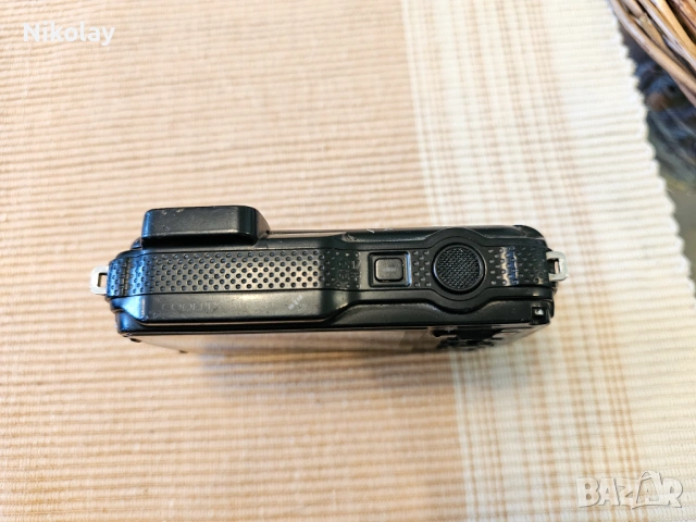 Фотоапарат Nikon Coolpix AW120, снимка 4 - Фотоапарати - 53597484