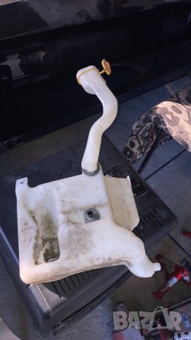 Казанче за чистачки за мерцедес ц класа w203 c class