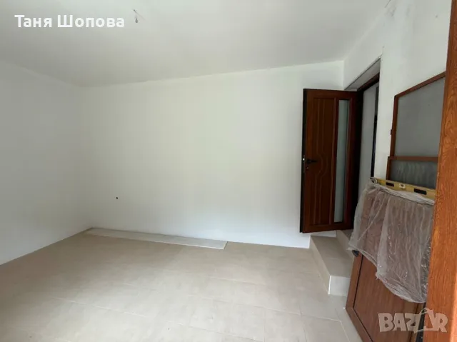 Триетажна къща за продажба в село Коларово, община Петрич , снимка 9 - Къщи - 49891845