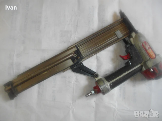 MAX ПНЕВМАТИЧЕН ТАКЕР ЗА ПИРОНИ ДО 50мм ПРОФЕСИОНАЛЕН С ДУРАЛУМИНИЙ ПЪЛНИТЕЛ, снимка 17 - Други инструменти - 51010654