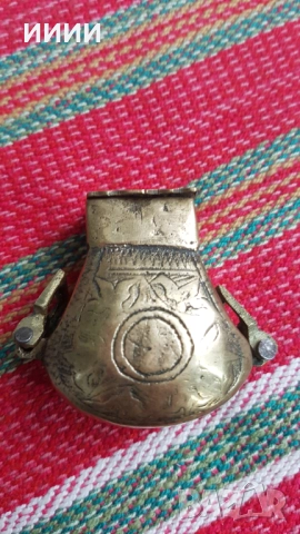 Фишеклък кутийка за евзи паласка , снимка 2 - Антикварни и старинни предмети - 52042764