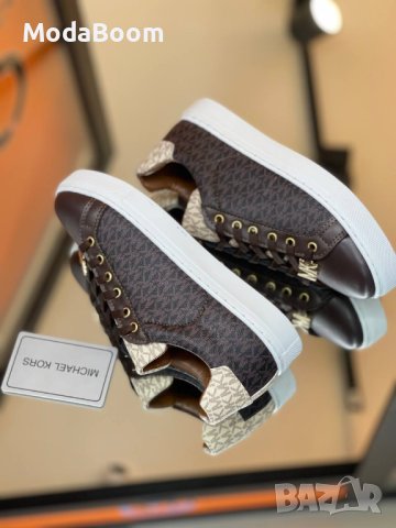 🌺Michael Kors различни цветове стилни дамски обувки🌺 в Маратонки в гр ...