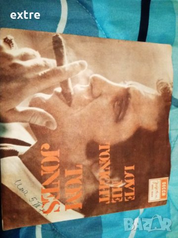 Tom Jones -Hide and Seek Jugoton ‎– SDC-8288, Decca ‎– SDC-8288-, снимка 3 - Грамофонни плочи - 34893264