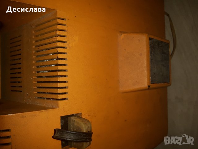 Ретро телевизор от завод Ворошилов, снимка 2 - Други ценни предмети - 26812619