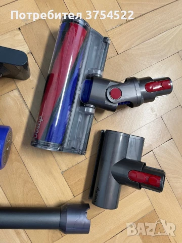 Вертикална прахосмукачка Dyson V8 sv25, снимка 16 - Прахосмукачки - 51218185