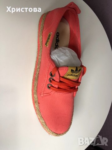 Дамски обувки adidas, снимка 3 - Маратонки - 32596757