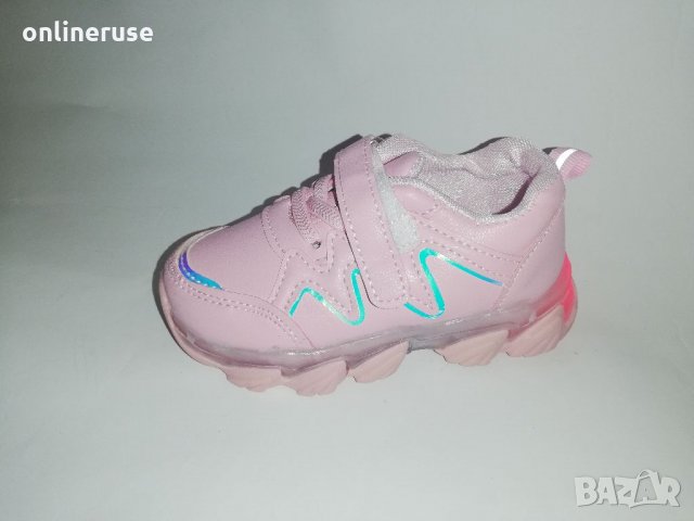 Детски маратонки светещи , снимка 1