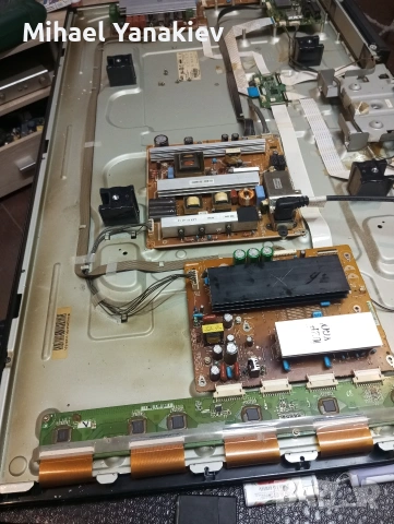 Телевизор Samsung plazma 50 за части, снимка 8 - Части и Платки - 53066470