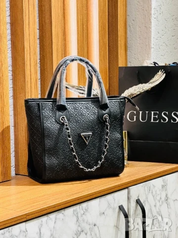 чанти guess , снимка 3 - Чанти - 50693273