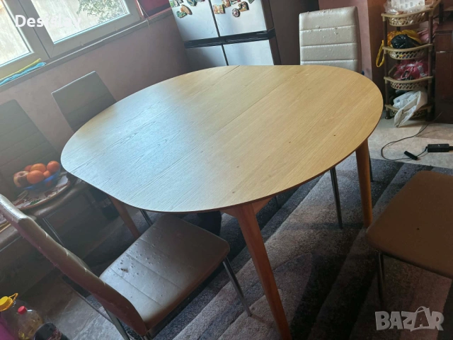 Кухненска разтегателна кръгла маса, снимка 2 - Маси - 53053519