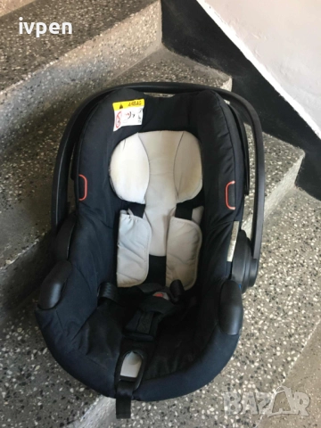 Детско - бебешко кошче за кола  30 лв.