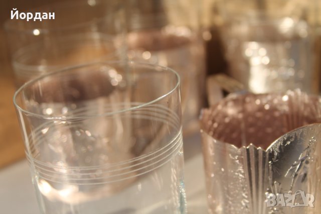 6 броя СССР чаши за чай ''Приказка за Урал'', снимка 16 - Антикварни и старинни предмети - 43573096